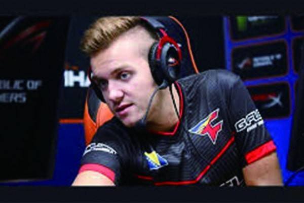 麻将中的攻守转换（麻将攻防转换）